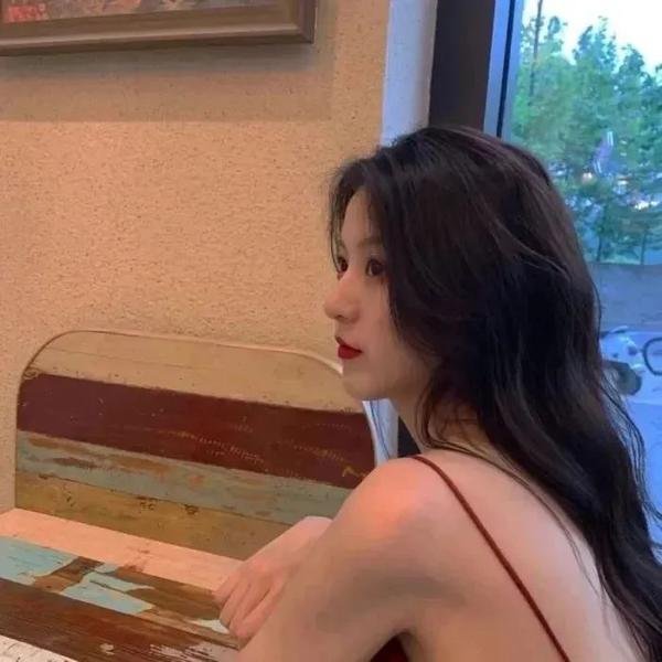 红雾末日，我随身携带无限空间